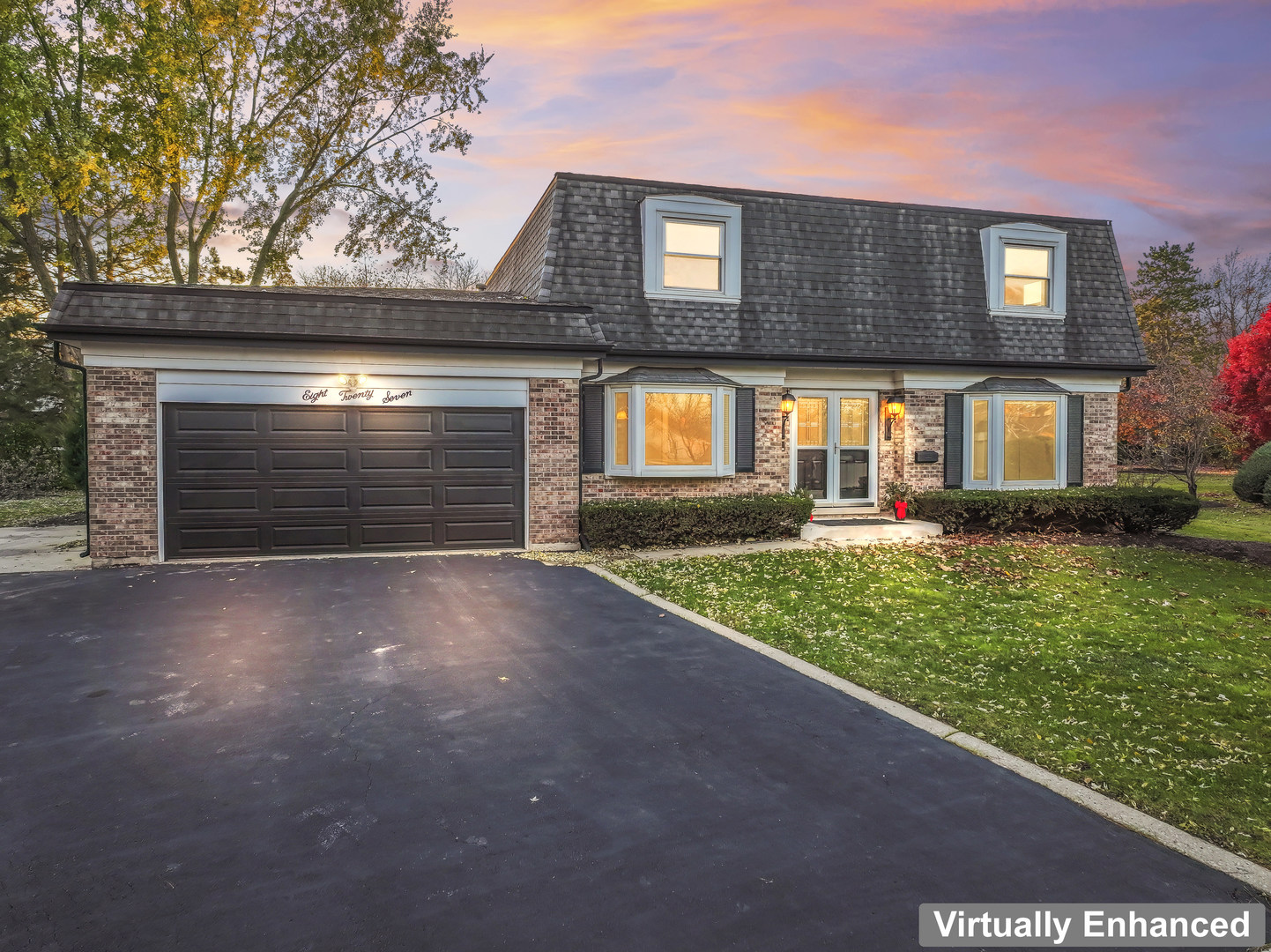 827 W Sandpiper Court