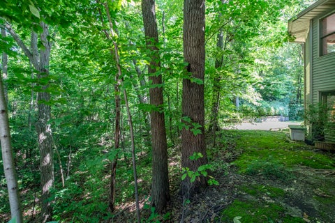 Tiny photo for 1417 April Lane, Winthrop Harbor, IL 60096 (MLS # 12726304)