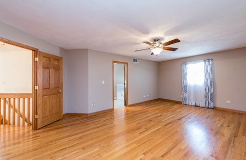 Tiny photo for 1417 April Lane, Winthrop Harbor, IL 60096 (MLS # 12726304)