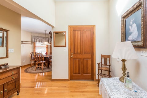 Tiny photo for 1417 April Lane, Winthrop Harbor, IL 60096 (MLS # 12726304)