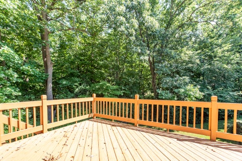 Tiny photo for 1417 April Lane, Winthrop Harbor, IL 60096 (MLS # 12726304)