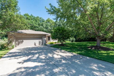 Tiny photo for 1417 April Lane, Winthrop Harbor, IL 60096 (MLS # 12726304)