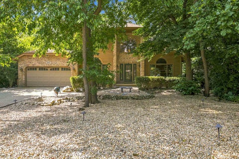 Photo of 4821 Deepwood Lane, Palatine, IL 60067 (MLS # 12712525)