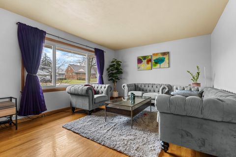 Tiny photo for 2211 Montana Avenue, Rockford, IL 61108 (MLS # 12608389)