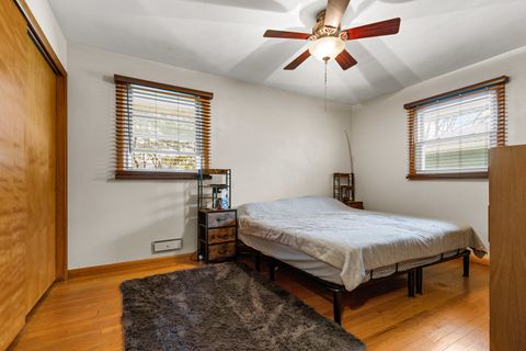 Tiny photo for 2211 Montana Avenue, Rockford, IL 61108 (MLS # 12608389)