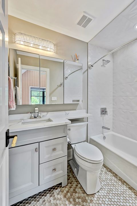 Tiny photo for 1813 Kelly Court, Darien, IL 60561 (MLS # 12452290)