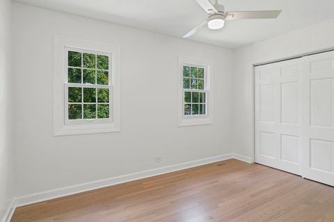 Tiny photo for 715 S Dymond Road, Libertyville, IL 60048 (MLS # 12475057)