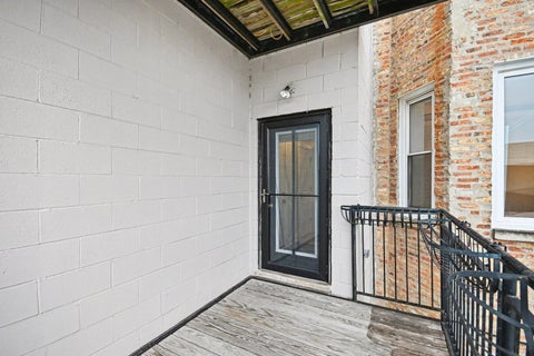 Tiny photo for 5210 N Winthrop Avenue #2, Chicago, IL 60640 (MLS # 12715714)