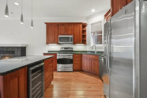 Tiny photo for 5210 N Winthrop Avenue #2, Chicago, IL 60640 (MLS # 12715714)