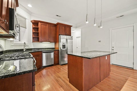 Tiny photo for 5210 N Winthrop Avenue #2, Chicago, IL 60640 (MLS # 12715714)