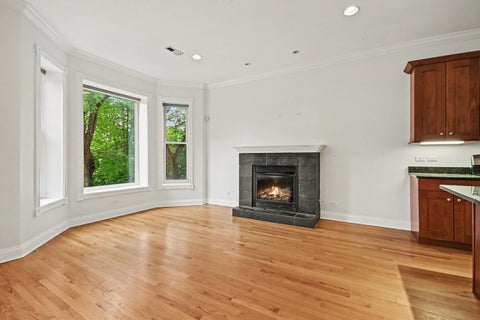 Tiny photo for 5210 N Winthrop Avenue #2, Chicago, IL 60640 (MLS # 12715714)