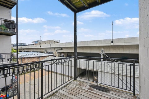 Tiny photo for 5210 N Winthrop Avenue #2, Chicago, IL 60640 (MLS # 12715714)