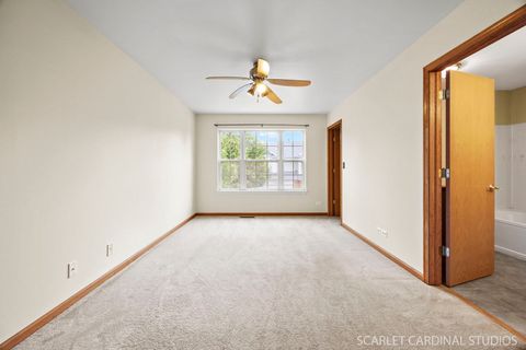 Tiny photo for 2242 Foxmoor Lane #2242, Aurora, IL 60502 (MLS # 12414276)