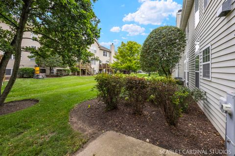 Tiny photo for 2242 Foxmoor Lane #2242, Aurora, IL 60502 (MLS # 12414276)