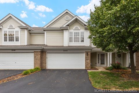 Photo of 2242 Foxmoor Lane #2242, Aurora, IL 60502 (MLS # 12414276)