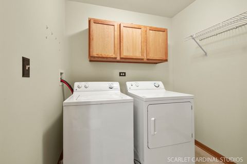 Tiny photo for 2242 Foxmoor Lane #2242, Aurora, IL 60502 (MLS # 12414276)