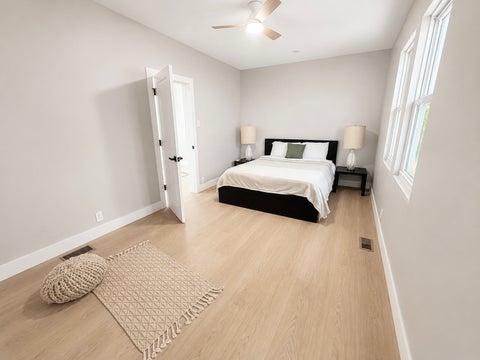 Tiny photo for 7611 S Ridgeland Avenue, Chicago, IL 60649 (MLS # 12735773)