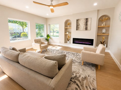 Tiny photo for 7611 S Ridgeland Avenue, Chicago, IL 60649 (MLS # 12735773)
