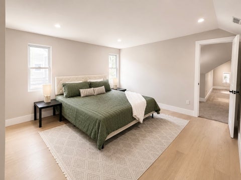 Tiny photo for 7611 S Ridgeland Avenue, Chicago, IL 60649 (MLS # 12735773)