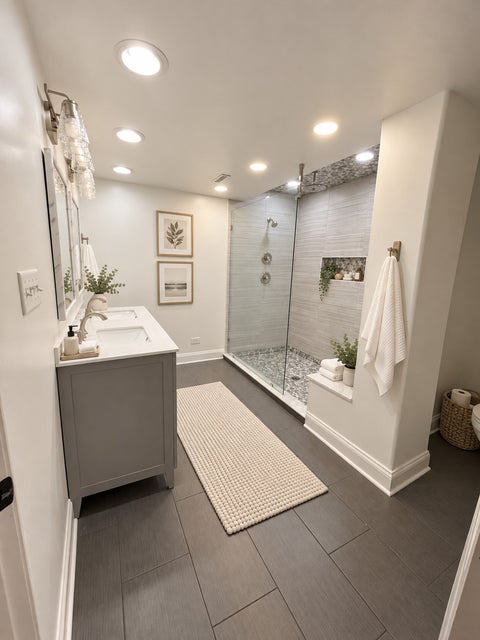 Tiny photo for 13100 Ballycastle Court, Lemont, IL 60439 (MLS # 12798228)