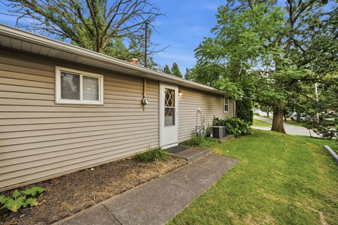 Tiny photo for 131 Oak Drive, DeKalb, IL 60115 (MLS # 12729528)