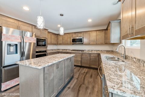 Tiny photo for 24358 S Liberty Street, Crete, IL 60417 (MLS # 12387167)