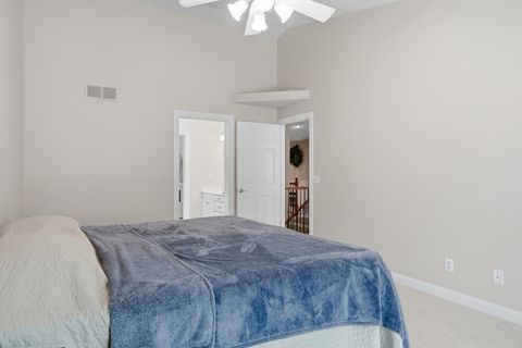 Tiny photo for 2865 Villa Court, Bettendorf, IA 52722 (MLS # 12634329)