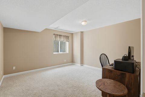 Tiny photo for 2865 Villa Court, Bettendorf, IA 52722 (MLS # 12634329)