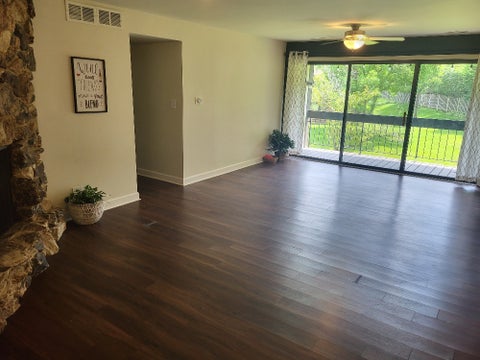 Tiny photo for 5843 Doe Circle #1, Westmont, IL 60559 (MLS # 12718525)