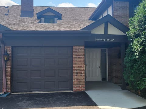 Tiny photo for 5843 Doe Circle #1, Westmont, IL 60559 (MLS # 12718525)