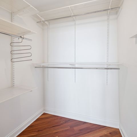 Tiny photo for 940 W Glenlake Avenue #35B, Chicago, IL 60660 (MLS # 12452825)