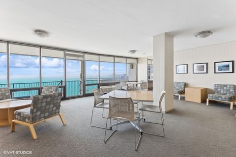 Tiny photo for 940 W Glenlake Avenue #35B, Chicago, IL 60660 (MLS # 12452825)
