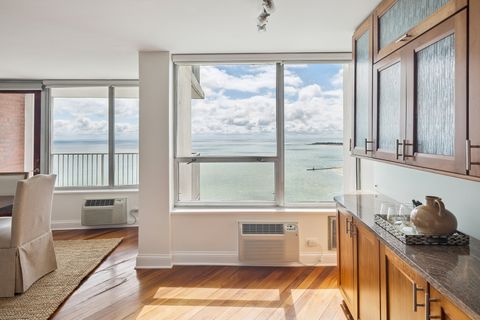Tiny photo for 940 W Glenlake Avenue #35B, Chicago, IL 60660 (MLS # 12452825)