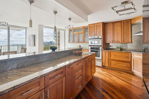 Tiny photo for 940 W Glenlake Avenue #35B, Chicago, IL 60660 (MLS # 12452825)