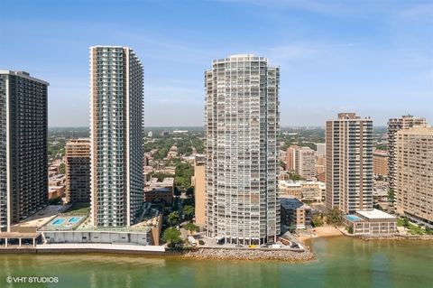 Tiny photo for 940 W Glenlake Avenue #35B, Chicago, IL 60660 (MLS # 12452825)