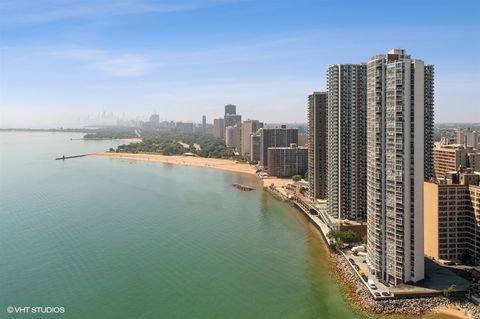 Tiny photo for 940 W Glenlake Avenue #35B, Chicago, IL 60660 (MLS # 12452825)