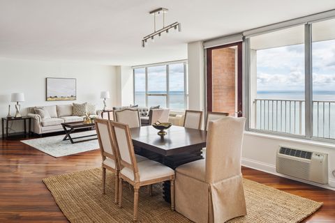 Tiny photo for 940 W Glenlake Avenue #35B, Chicago, IL 60660 (MLS # 12452825)