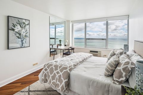 Tiny photo for 940 W Glenlake Avenue #35B, Chicago, IL 60660 (MLS # 12452825)