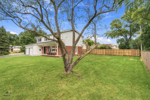 Tiny photo for 2703 N Ridge Avenue, Arlington Heights, IL 60004 (MLS # 12770785)