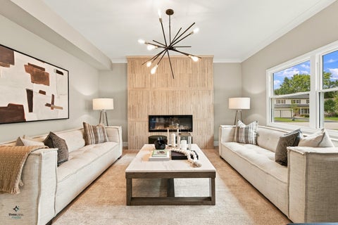 Tiny photo for 2703 N Ridge Avenue, Arlington Heights, IL 60004 (MLS # 12770785)