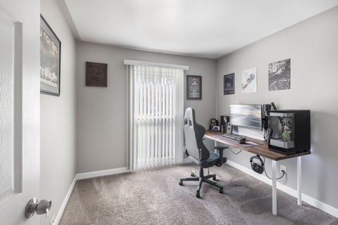 Tiny photo for 2412 W Fairview Lane, McHenry, IL 60051 (MLS # 12782813)