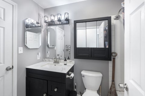 Tiny photo for 2412 W Fairview Lane, McHenry, IL 60051 (MLS # 12782813)