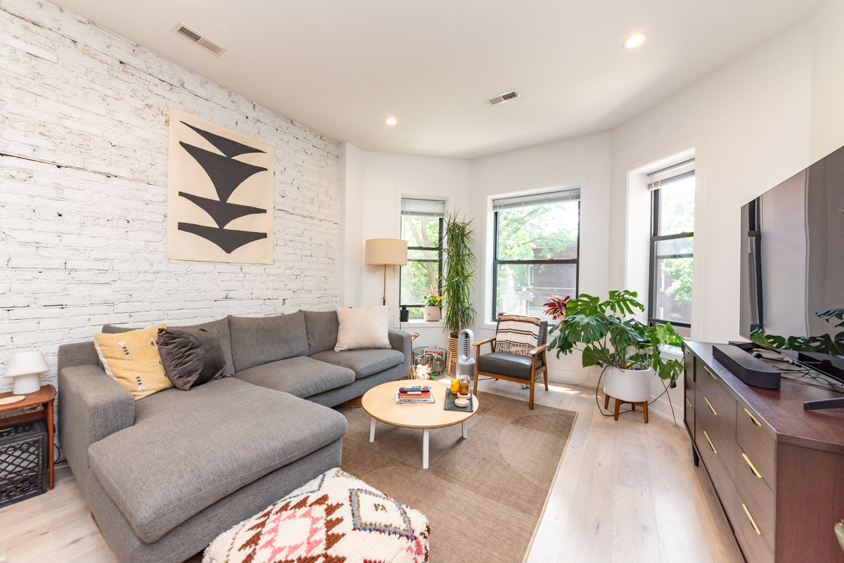 1336 W Bryn Mawr Avenue 1F