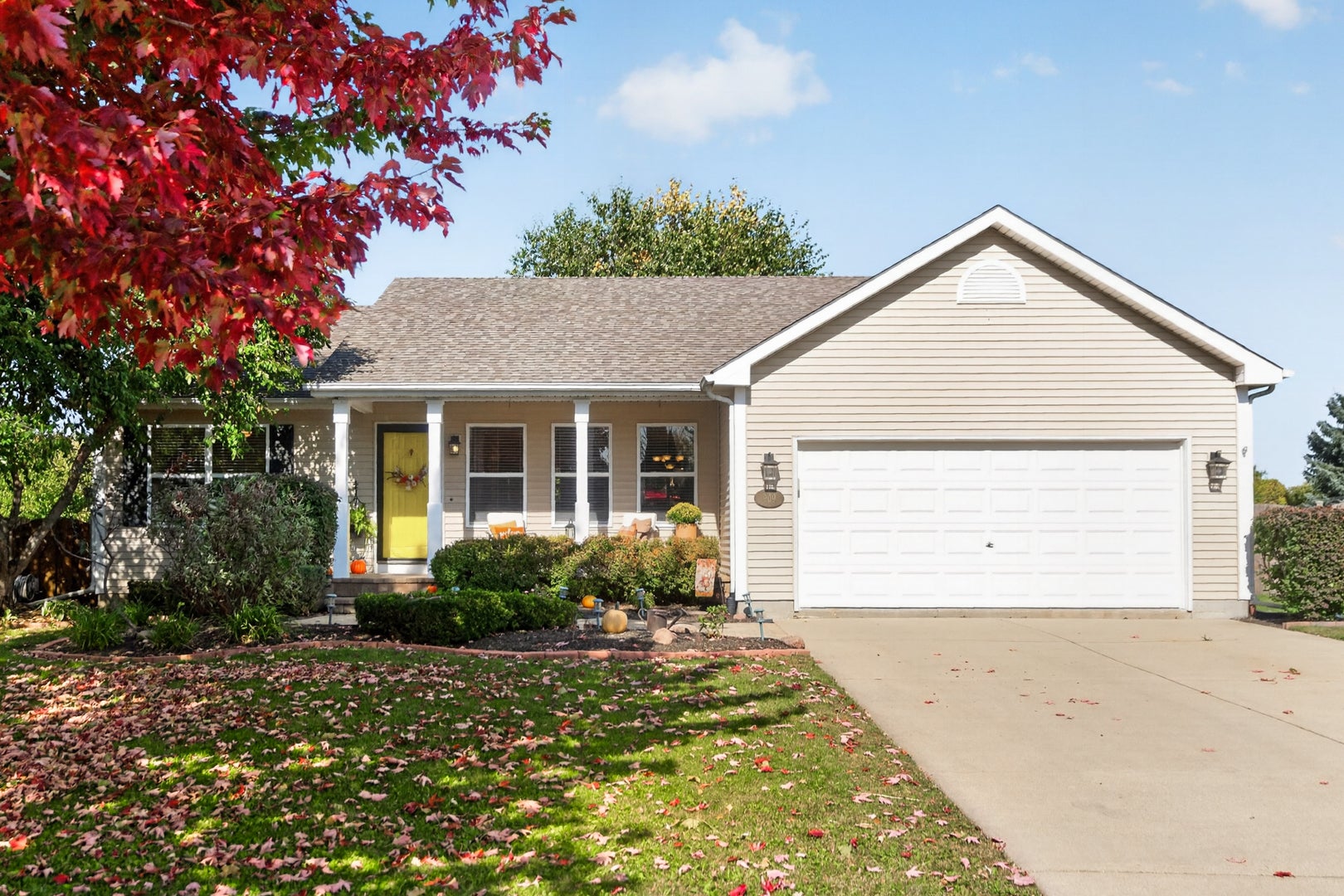 909 N Oak Creek Drive
