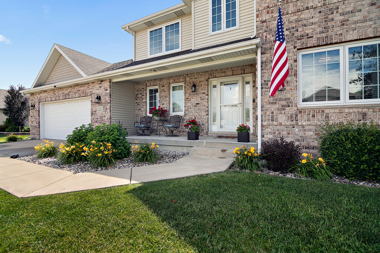 2225 Prairie Chase Drive