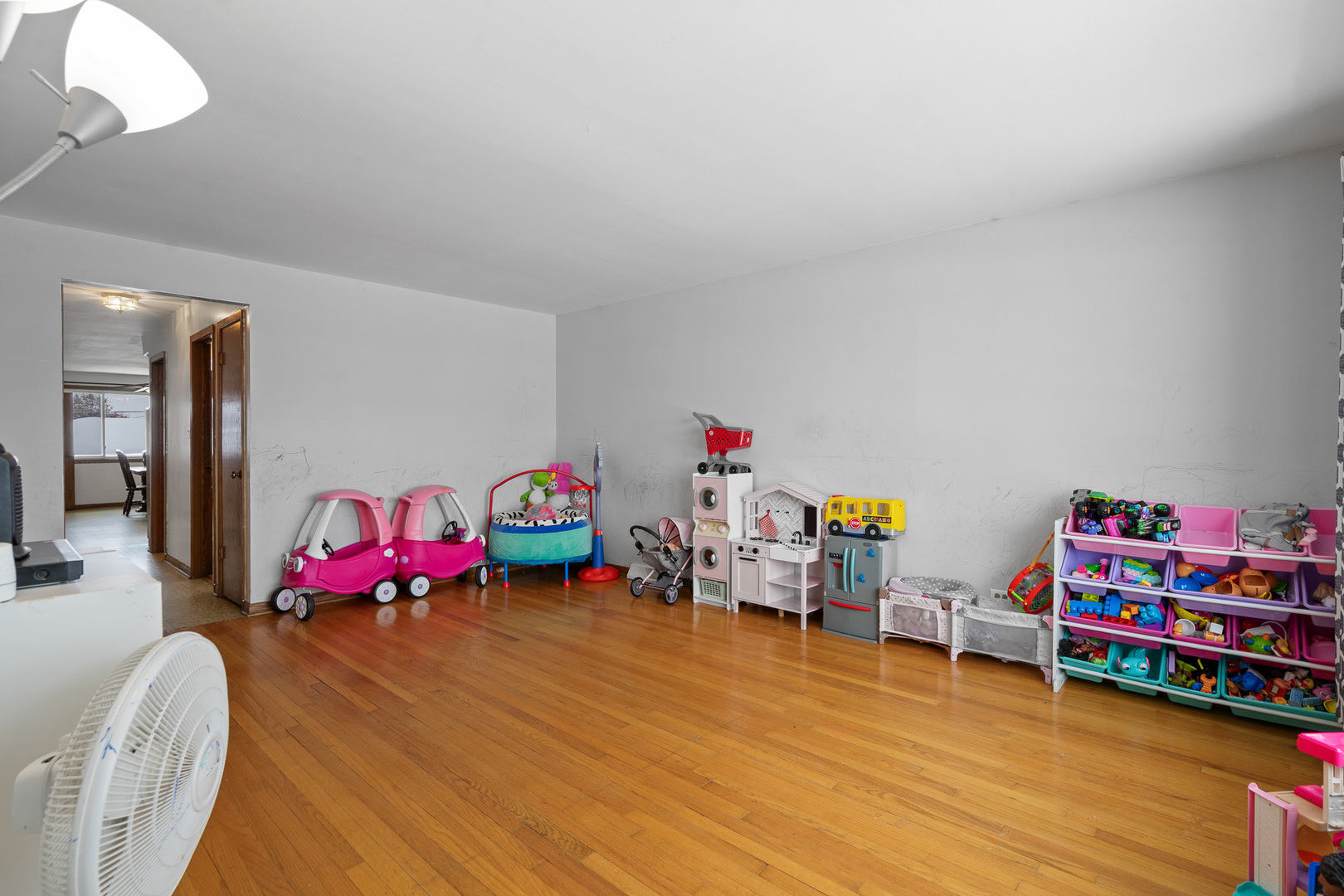 17363 Oleander Avenue