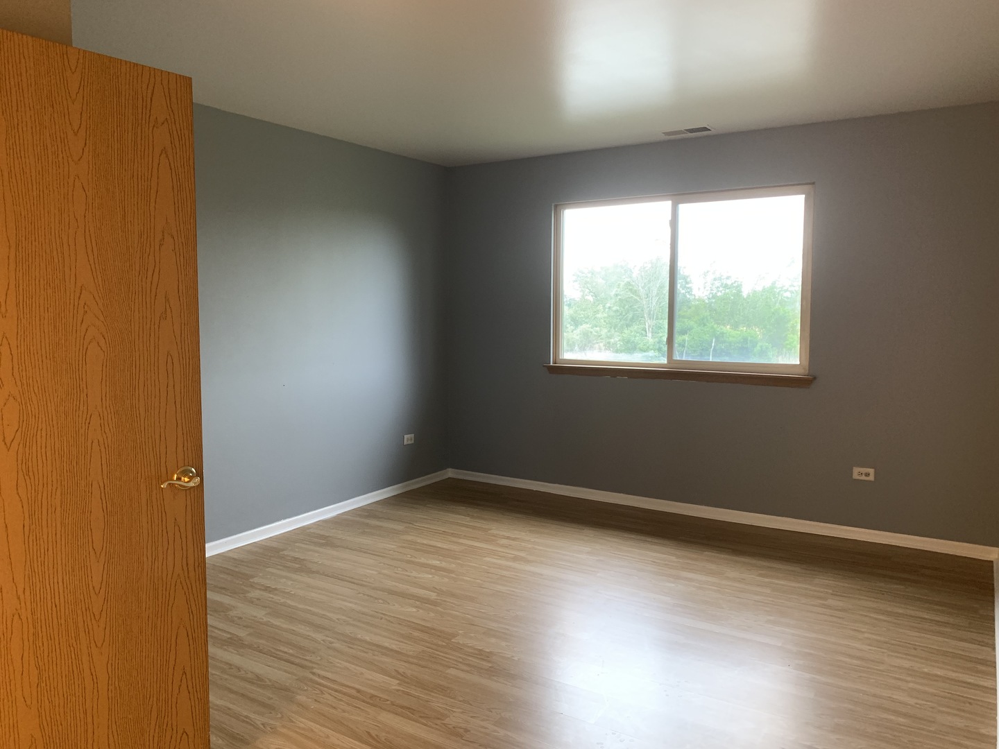 881 N Swift Road 105