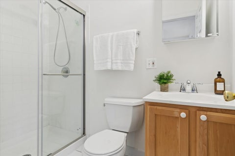 Tiny photo for 6101 N Glenwood Avenue #1, Chicago, IL 60660 (MLS # 12761530)