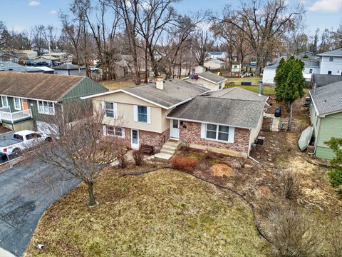 Tiny photo for 314 Plum Street, Lake In The Hills, IL 60156 (MLS # 12620865)