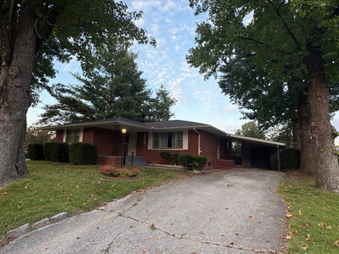 Tiny photo for 1302 N 16th Street, Murphysboro, IL 62966 (MLS # 12763711)